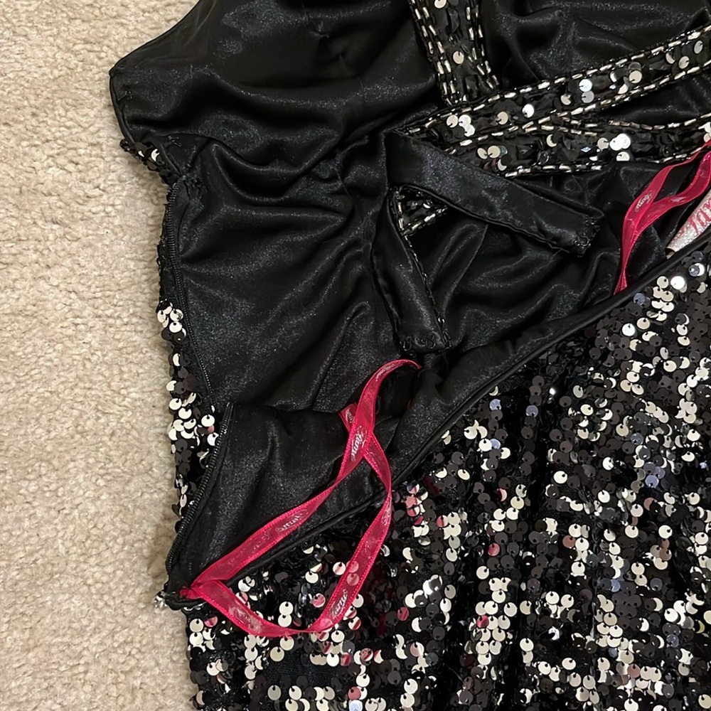 Sequin prom dress - Picture 9 of 9